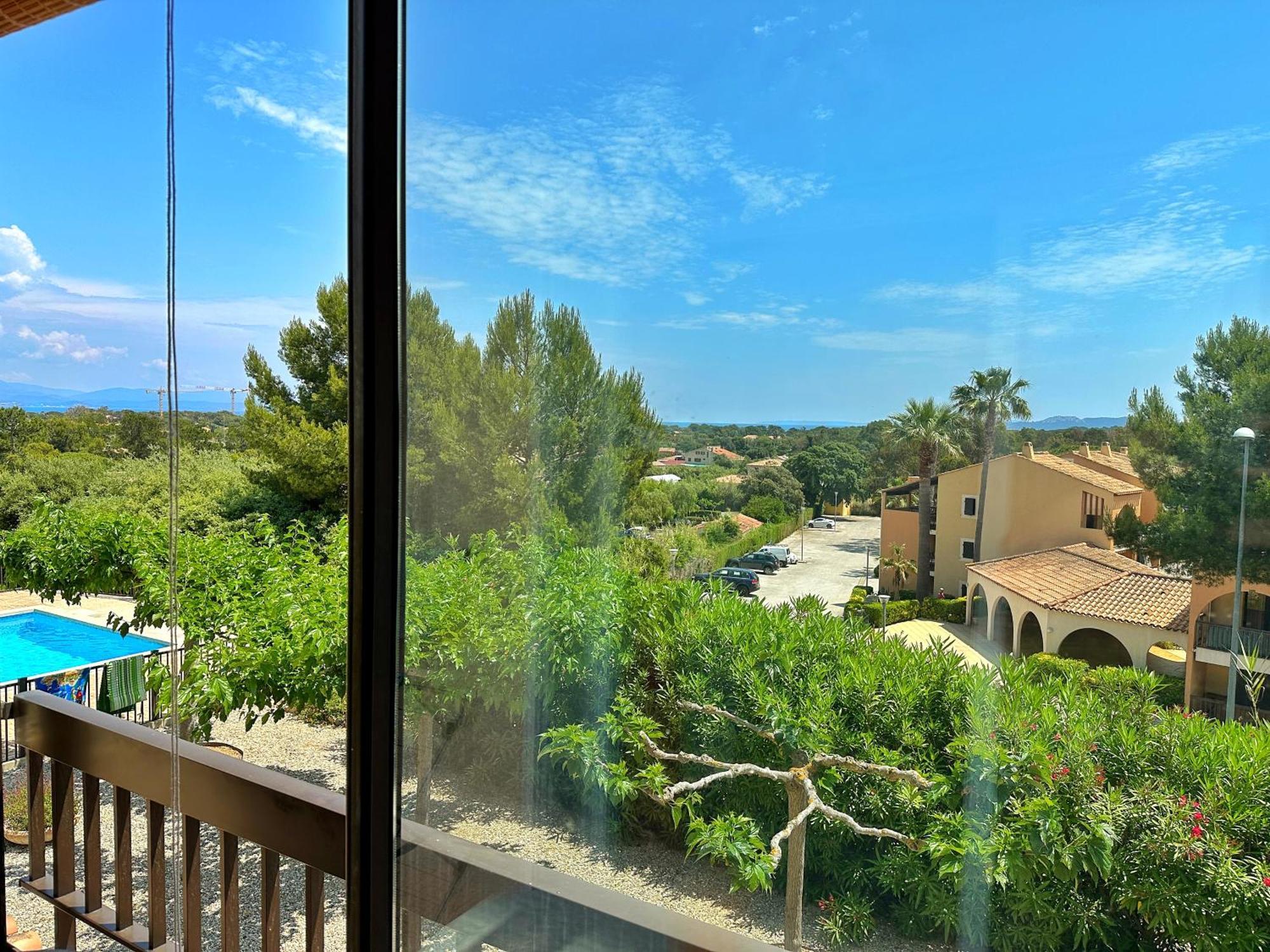 Grand Studio Avec Piscine Presqu'Ile De Giens Hyères Екстериор снимка